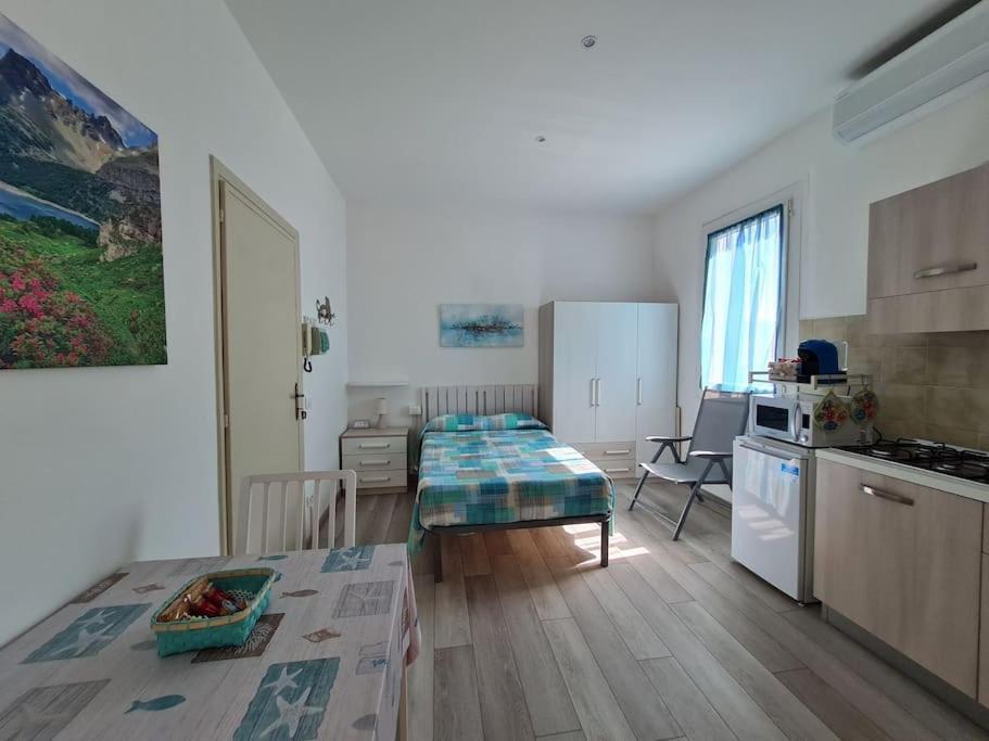 Piccolo Monolocale A Verbania Exteriér fotografie